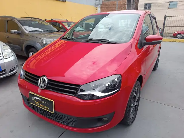 Carro Volkswagen Fox 2013 1.0 VHT (Flex) 4p