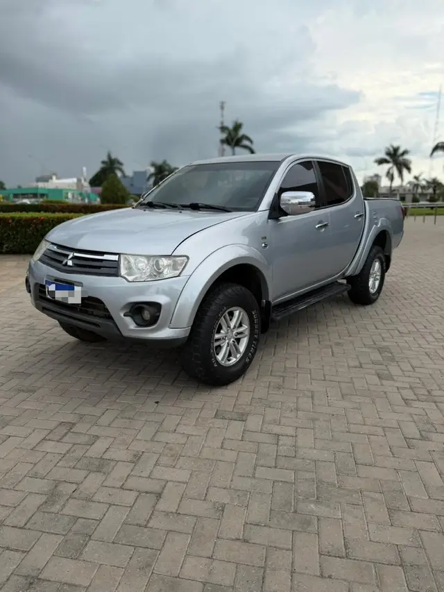 Carro Mitsubishi L200 Triton Sport 2015 3.5 V6 HPE 4WD (Flex) (Aut)