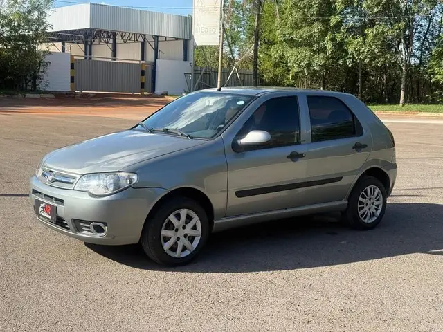 Carro Fiat Palio 2013 1.0 Cel. ECON./ITALIA F.Flex 8V 4p