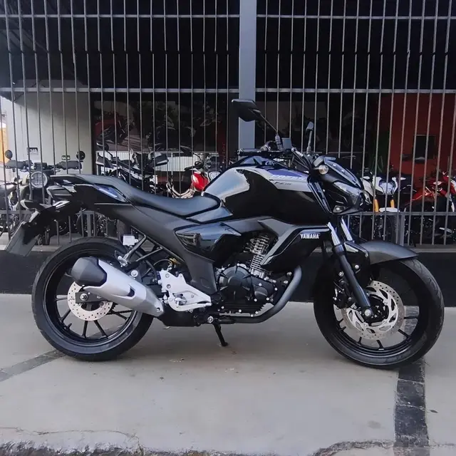 Moto Yamaha Fazer FZ15 2024 ABS