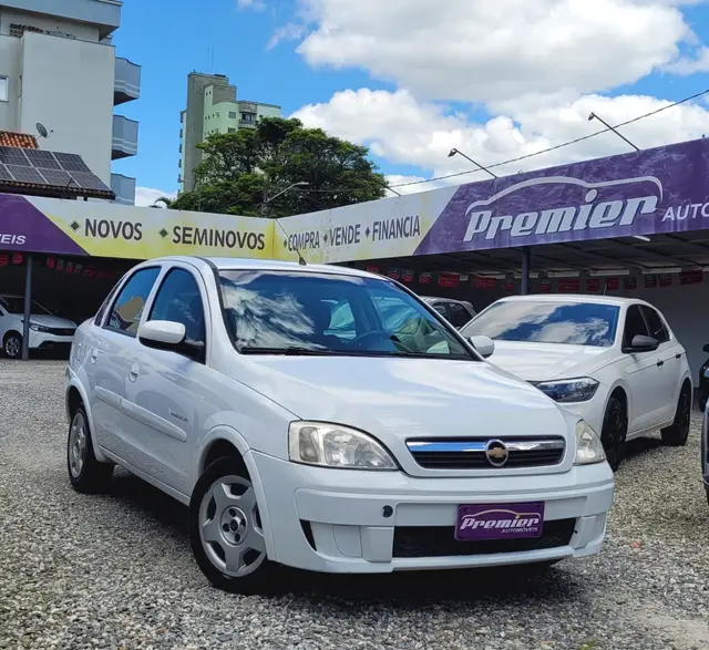 Carro Chevrolet Corsa Sedan 2009 Premium 1.4 (Flex)
