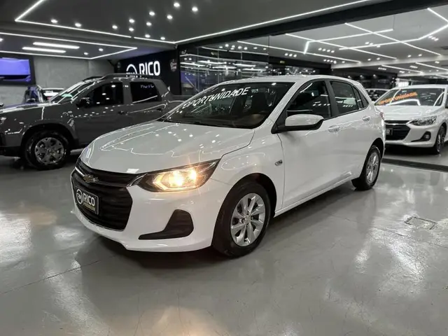 Carro Chevrolet Onix 2021 LT 1.0 Turbo (Flex)