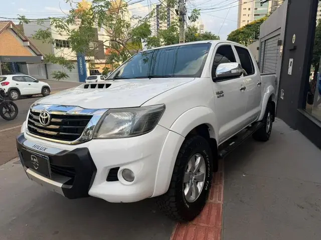 Carro Toyota Hilux Cabine Dupla 2012 Hilux 3.0 TDI 4x4 CD SRV (Aut)