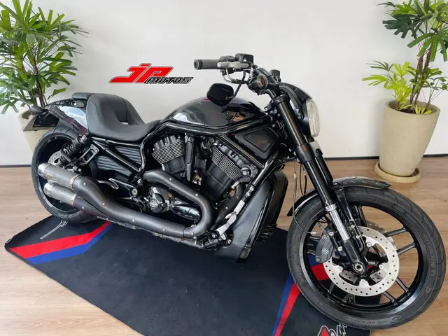 Moto Harley-Davidson V Rod Custom 2012 Night Rod Special