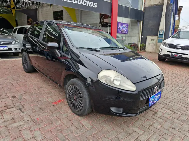 Carro Fiat Punto 2012 Attractive 1.4 (Flex)
