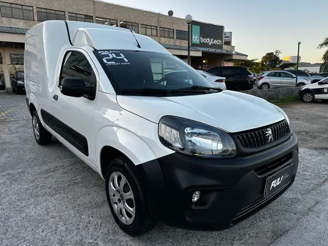 Carro Peugeot Partner Rapid 2024 Business Pack