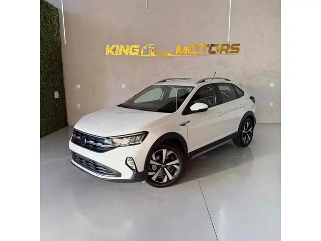 Carro Volkswagen Nivus 2024 Highline 200 TSI