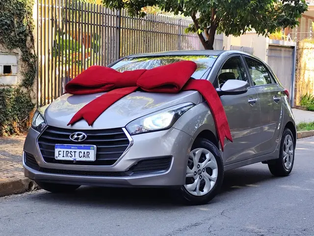 Carro Hyundai HB20 2017 1.6 Comfort Plus (Flex)