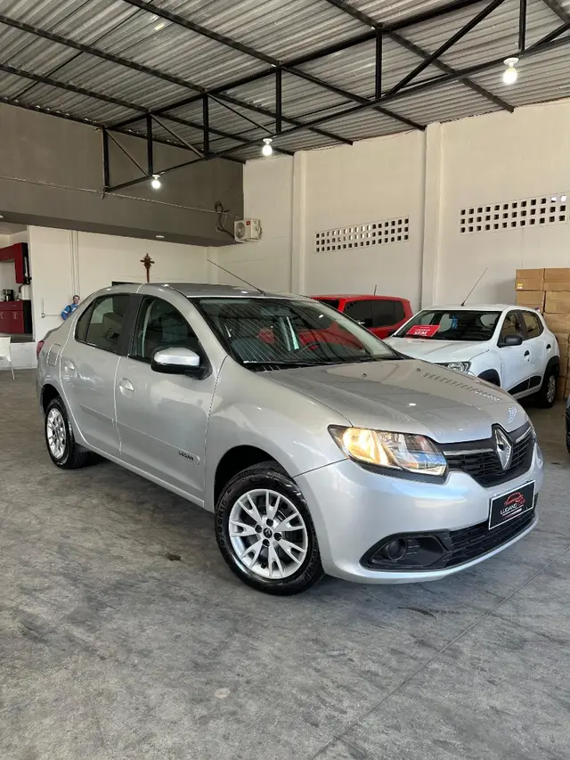 Carro Renault Logan 2018 Expression 1.0 12V SCe (Flex)