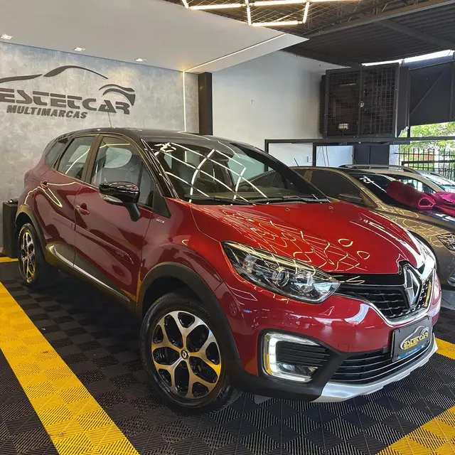Carro Renault Captur 2021 BOSE 1.6 16v SCe CVT (Flex)