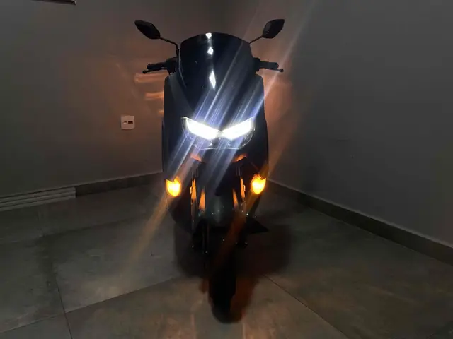 Moto Yamaha NMax 2024 Connected 160 ABS