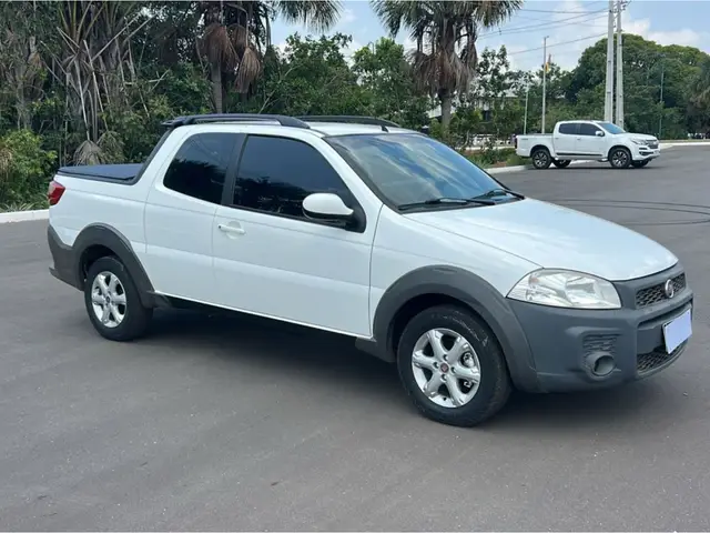 Carro Fiat Strada 2018 Hard Working 1.4 (Flex) (Cabine Dupla)
