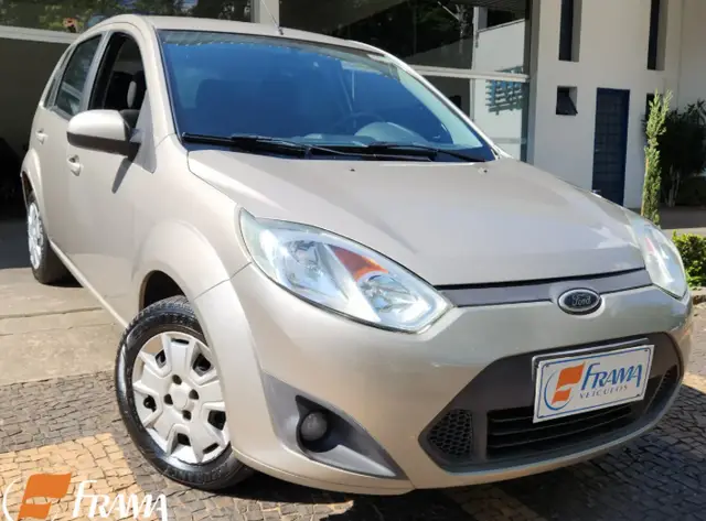 Carro Ford Fiesta Hatch 2013 1.6 (Flex)