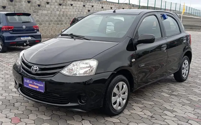 Carro Toyota Etios 2013 XS 1.3 (Flex)