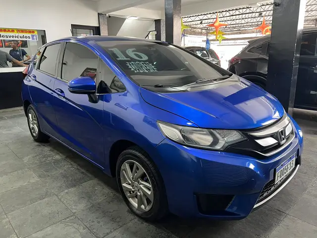 Carro Honda Fit 2016 1.5 16v LX CVT (Flex)