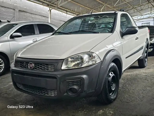 Carro Fiat Strada 2016 Working 1.4 (Flex)