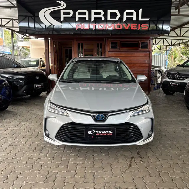 Carro Toyota Corolla 2023 Altis Hybrid Premium 1.8 Flex