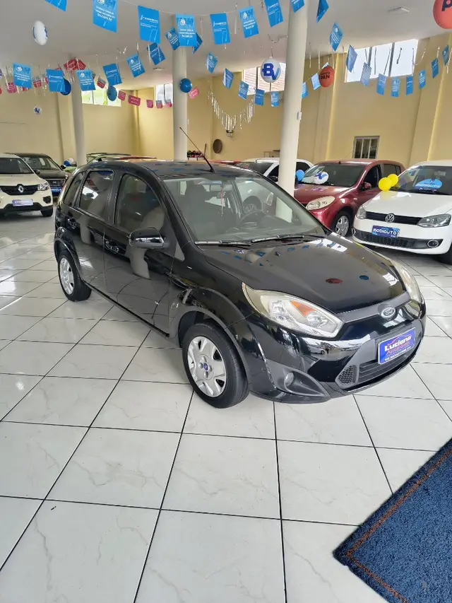 Carro Ford Fiesta Hatch 2014 S Rocam 1.0 (Flex)