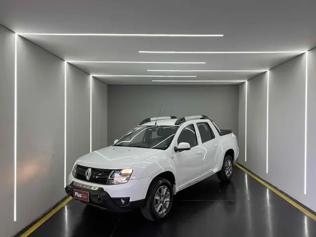 Carro Renault Duster Oroch 2016 2.0 16V Dynamique (Flex)