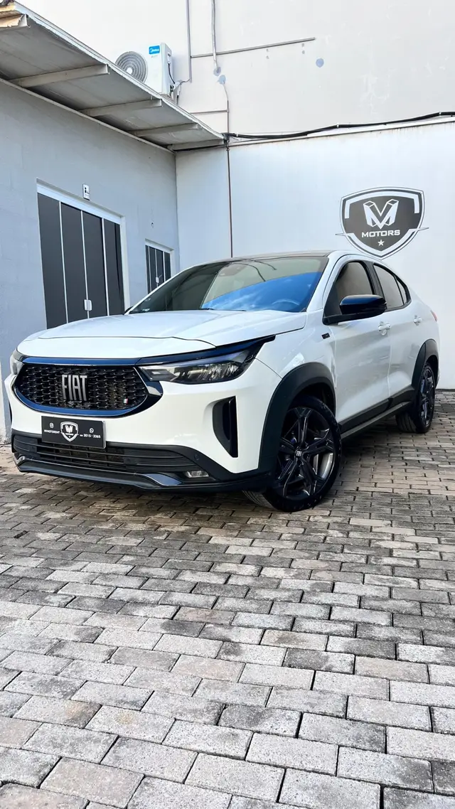 Carro Fiat Fastback 2023 Turbo 270 Limited Edition