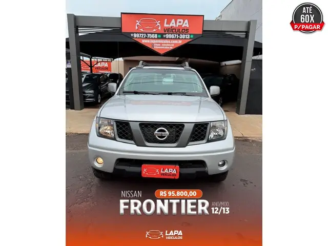 Carro Nissan Frontier 2013 SE Attack 2.5 4x2 (Cab.Dupla)