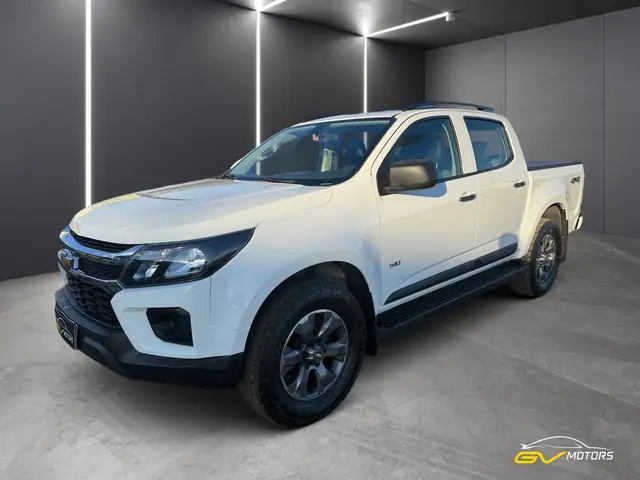 Carro Chevrolet S10 Cabine Simples 2022 S10 2.8 CTDi Cabine Simples LS 4WD