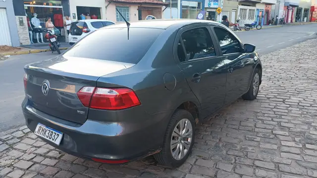 Carro Volkswagen Voyage 2022 1.6 MSI (Aut) (Flex)