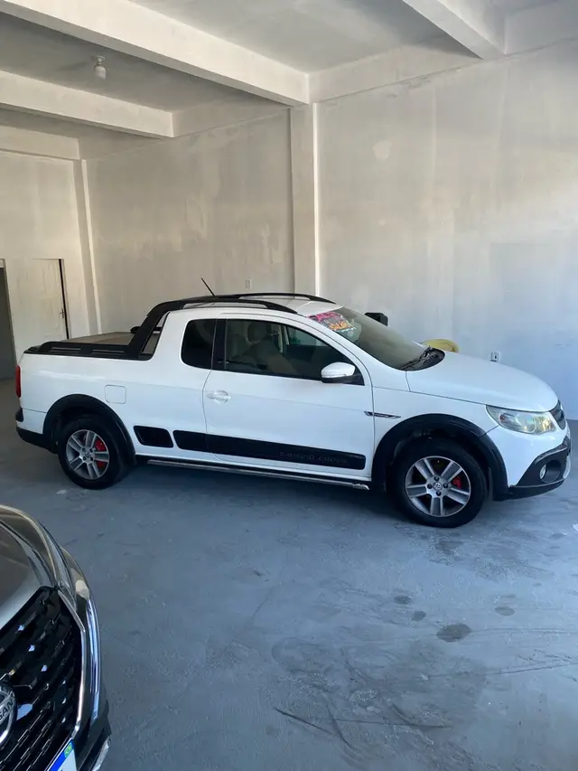 Carro Volkswagen Saveiro 2013 Cross 1.6 (Flex) (cab. estendida)