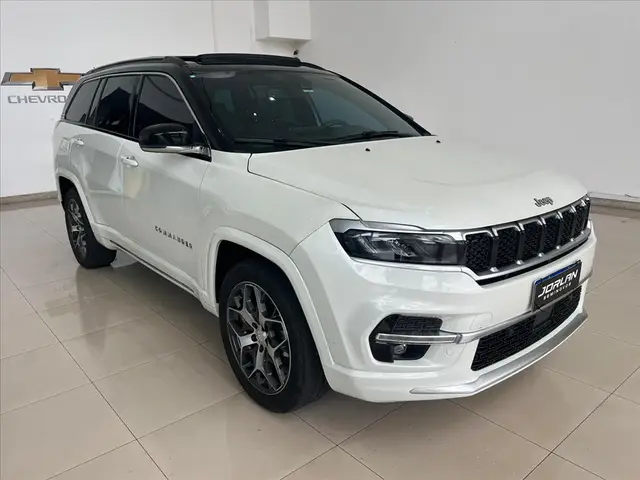 Carro Jeep Commander 2024 Overland 1.3 T270