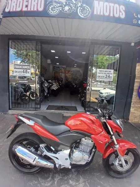 Moto Honda CB 300R 2014 Standard