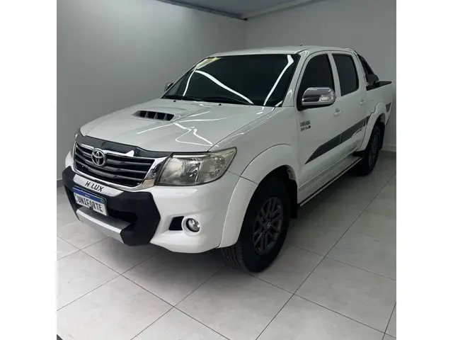 Carro Toyota Hilux Cabine Dupla 2015 Limited 3.0