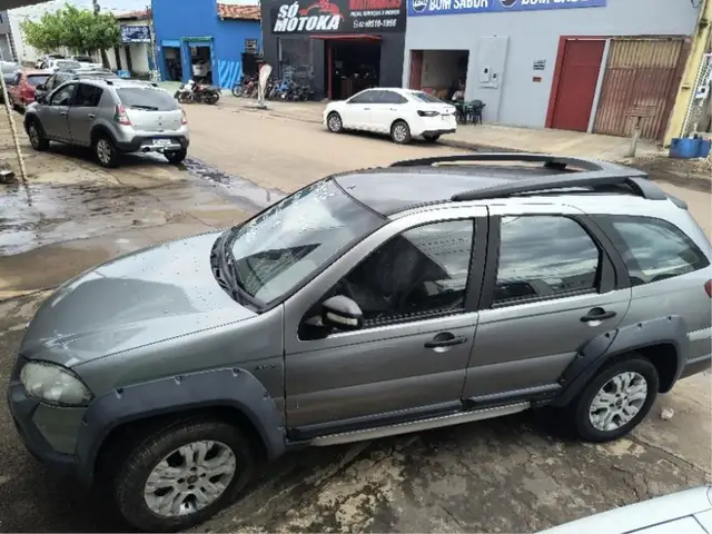 Carro Fiat Palio Weekend 2010 Adventure Locker 1.8 8V Dualogic (Flex)