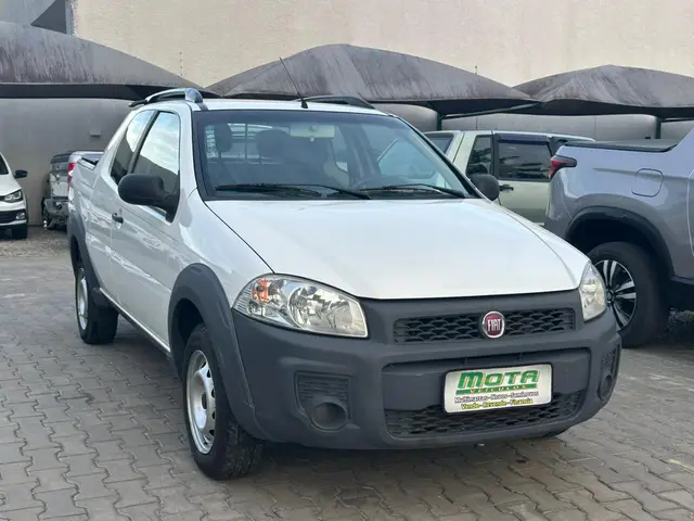 Carro Fiat Strada 2016 Working 1.4 (Flex) (Cabine Dupla)