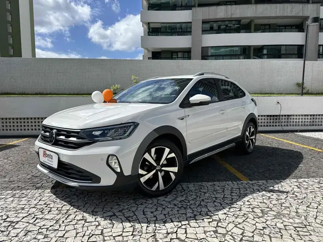 Carro Volkswagen Nivus 2023 Highline 200 TSI