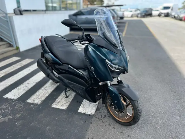 Moto Yamaha XMax 2023 ABS