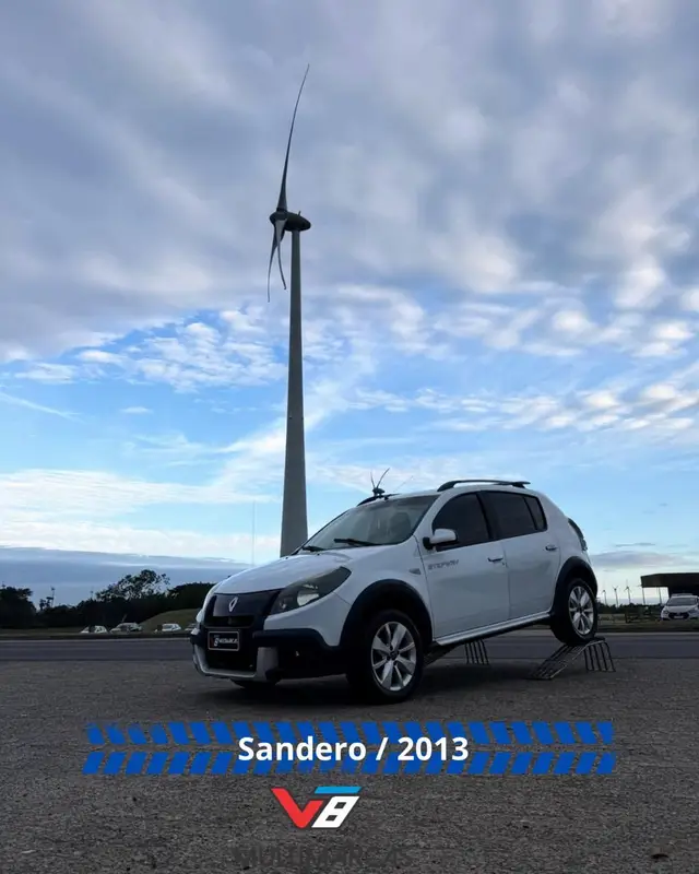 Carro Renault Sandero Stepway 2013 1.6 8V (Flex)