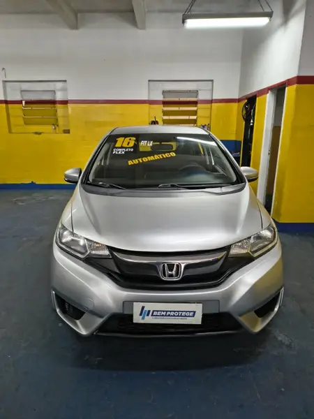 Carro Honda Fit 2016 1.5 16v LX CVT (Flex)