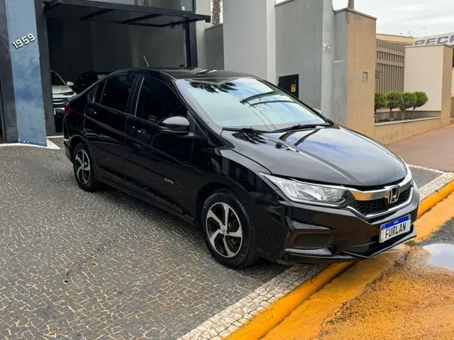 Carro Honda City 2021 1.5 Personal CVT