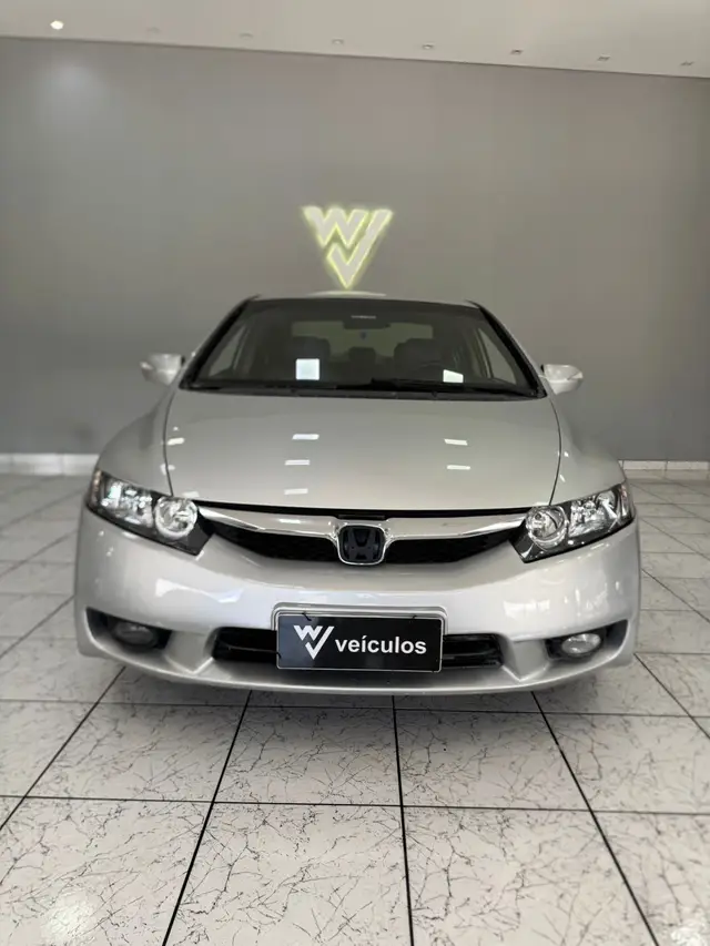 Carro Honda Civic 2011 New  LXL 1.8 16V i-VTEC (Flex)