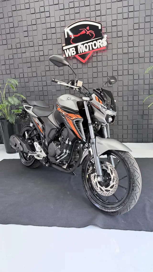 Moto Yamaha Fazer FZ25 2025 Connected