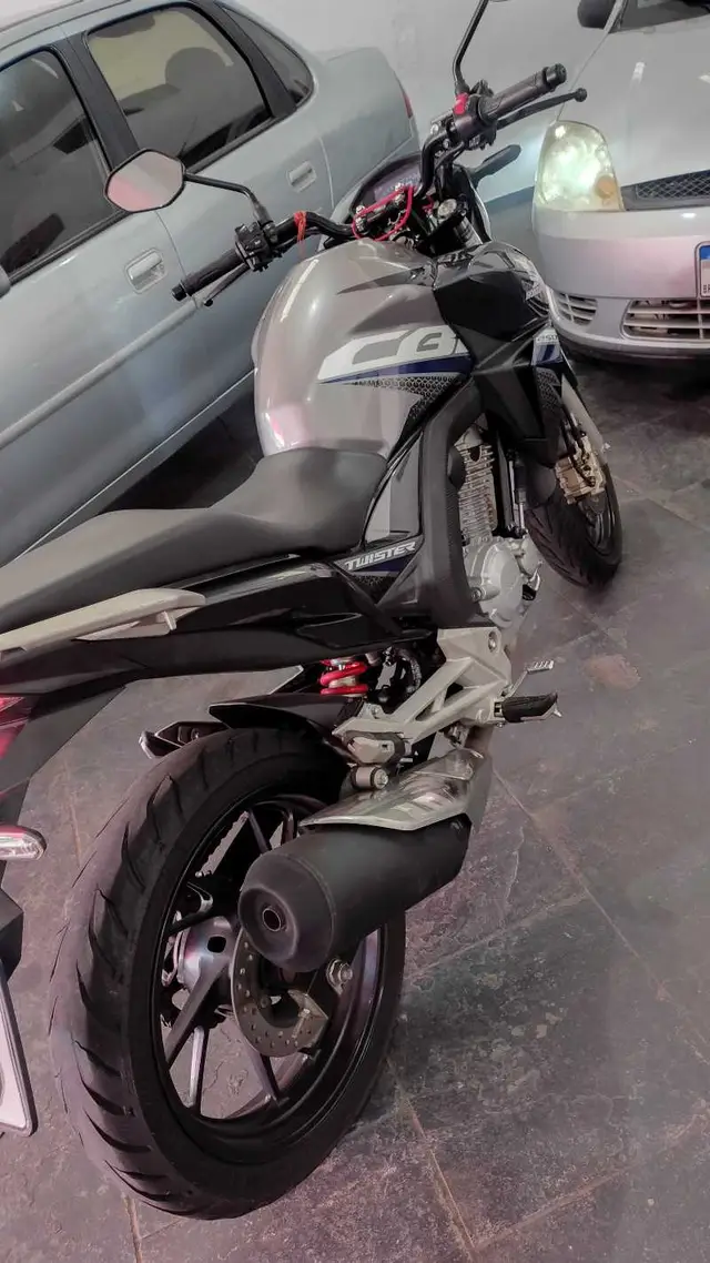 Moto Honda CB 250F Twister 2020 (ABS)