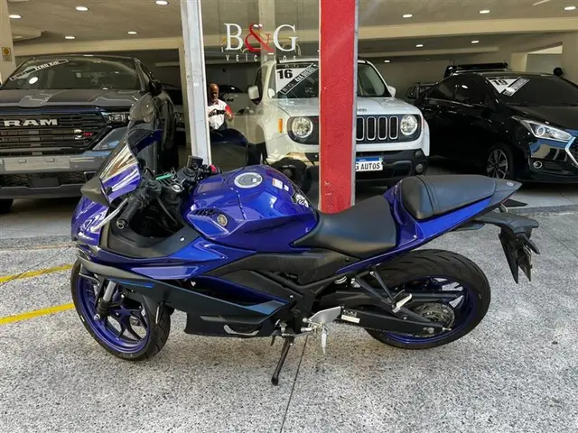 Moto Yamaha YZF R3 2024 ABS