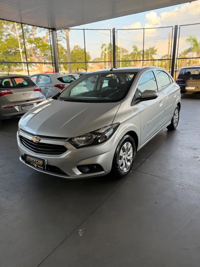 Carro Chevrolet Onix 2020 1.0 Joy SPE/4