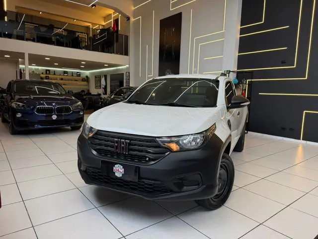 Carro Fiat Strada 2025 Endurance 1.3 Flex 8V CS