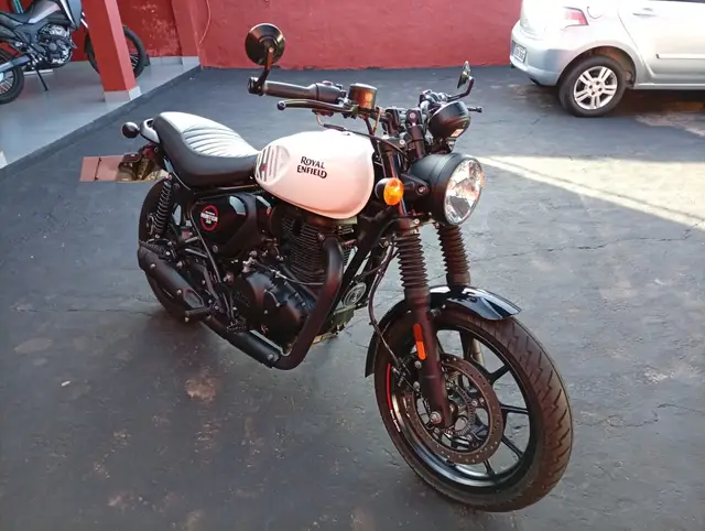 Moto Royal Enfield Hunter 350 2025 Dapper