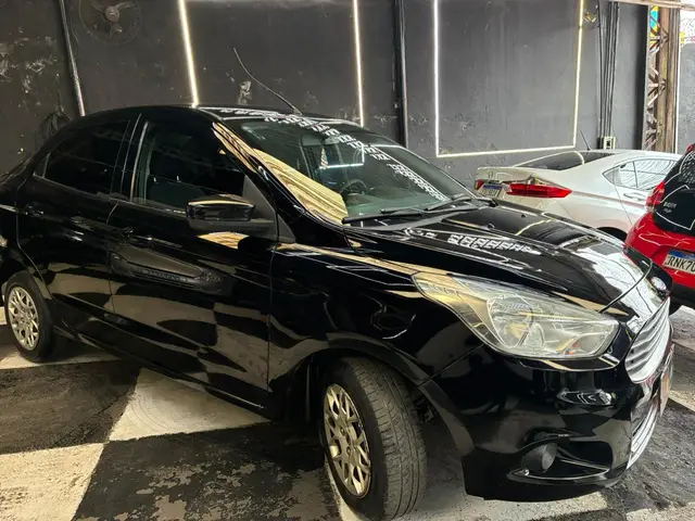 Carro Ford Ka Sedan 2015 SE 1.5 16v (Flex)
