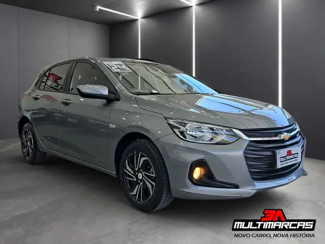 Carro Chevrolet Onix Plus 2024 LT 1.0