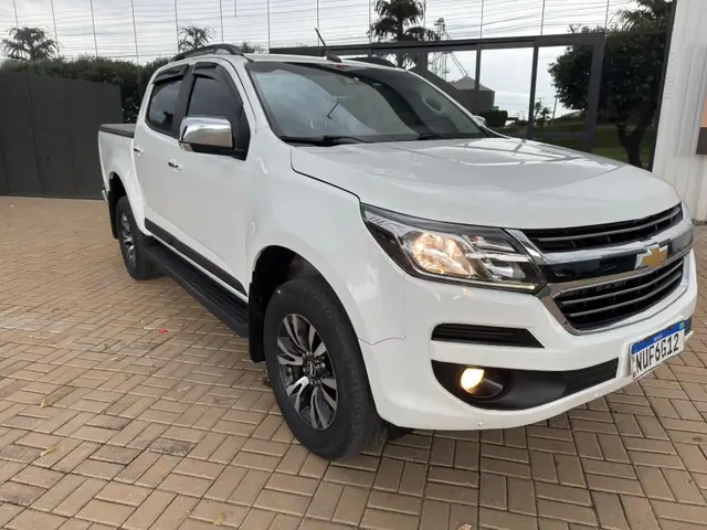 Carro Chevrolet S10 Cabine Dupla 2017 S10 2.8 CTDI LTZ 4x2 (Cabine Dupla) (Aut)