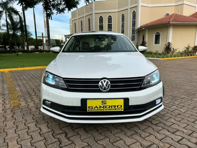 Carro Volkswagen Jetta 2016 2.0 TSI Highline DSG