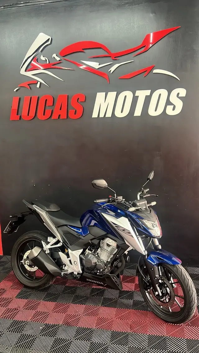 Moto Honda CB 300F Twister 2026 ABS